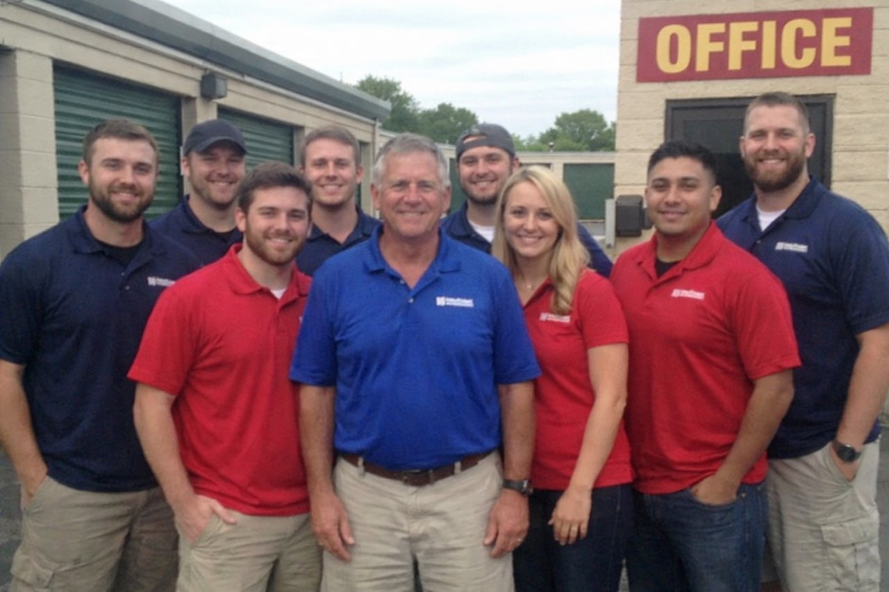 Water damage restoration professionals in Alafaya, FL